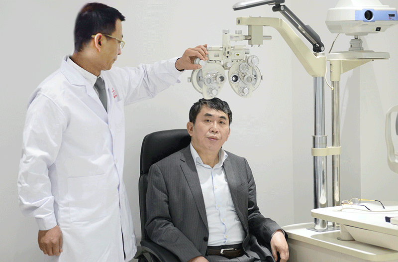 近視眼患者老了不會老花？這篇文章真相了……